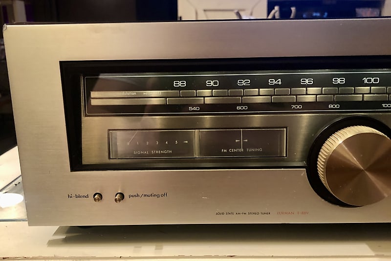 Luxman T-88V AM/FM Stereo Tuner Aluminum/wood | Reverb