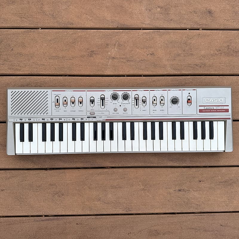 Casio MT 46 Vintage 1982 Synthesizer Keyboard Gold