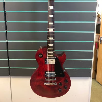 ギター Gibson Les Paul Studio Wine Red 2012 Gibson Les Paul Studio Wine Red (2012) - Guitar Compare