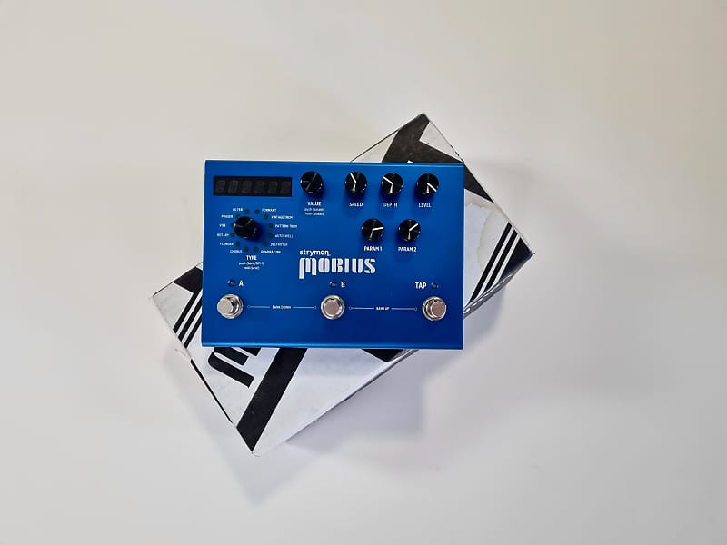 Strymon Mobius