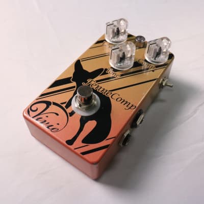 ギター Vivie FenneComp ベースコンプレッサー】-Vivie-簡単操作と高音質を両立させた