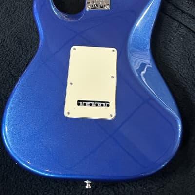 Fender American Ultra Stratocaster HSS Rosewood USA Made Cobra Blue #US22072892 8lbs 2.8 oz image 14