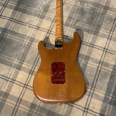 Fender Fender Custom Shop Artisan Maple Burl Stratocaster 2023 - Aged Natural image 5