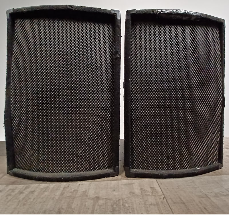 Eminence Delta Pro 12 + PSD 2002 passive speakers | Reverb Canada