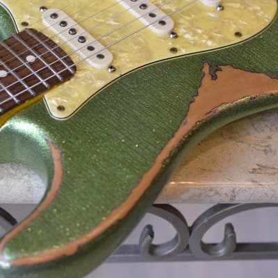 American Fender Stratocaster Relic Nitro Lime Squeezer Green Sparkle SSS-CS 54'S image 6
