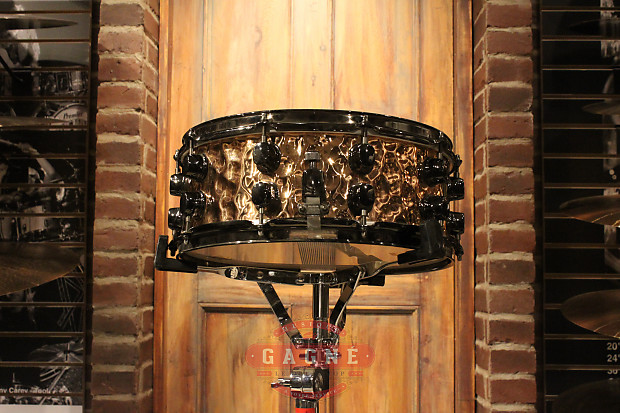 Snare drum deals light fixture