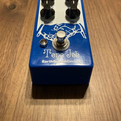 EarthQuaker Devices Tone Job EQ & Booster