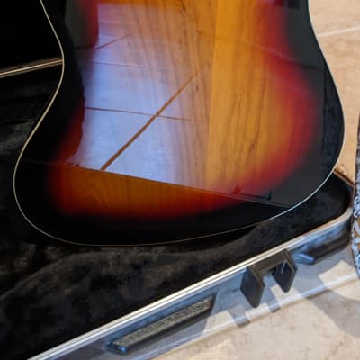 Fender FSR Thinline Jaguar 2012 - Sunburst image 3