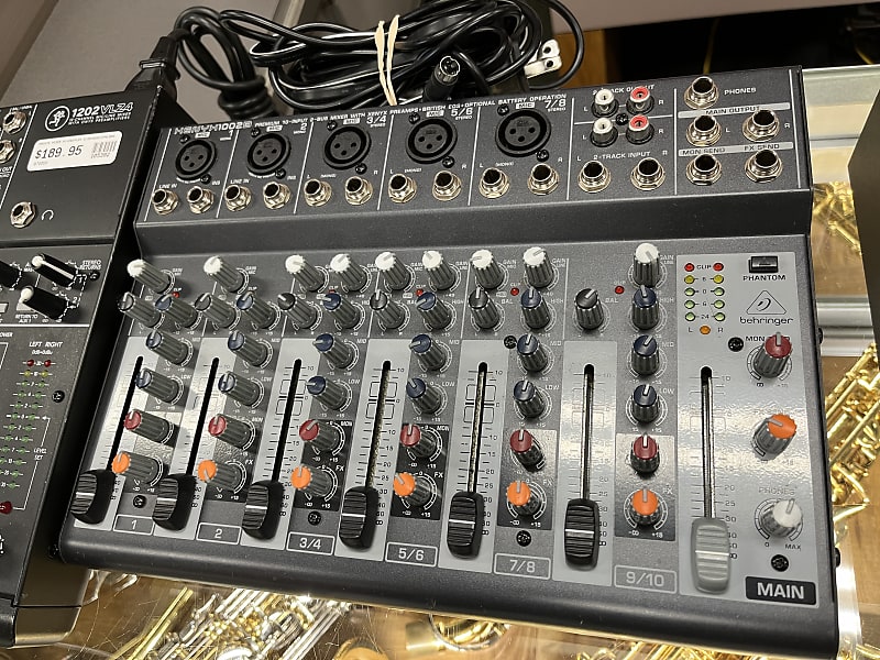 Behringer Xenyx 1002B 10-Input Battery Powered Portable Mixer