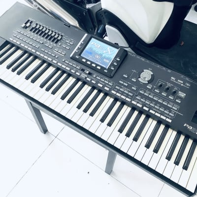 Korg PA3X61 61 Professional Arranger Workstation Used in mint condition