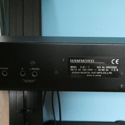 Hammond XB1 Drawbar keyboard  and flight case  2003 image 5