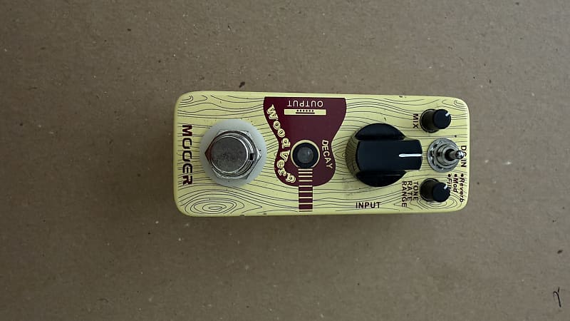 Mooer Wood Verb
