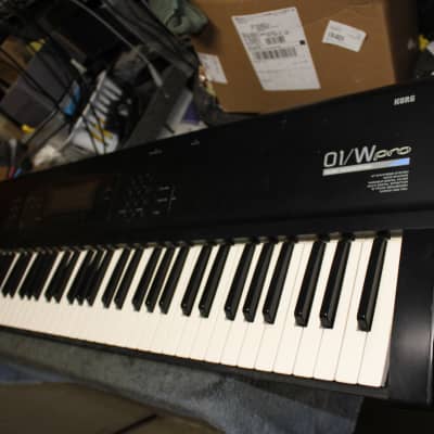 Korg 01/W Pro Music work station (Read Description) Piano plays-Repair or Parts