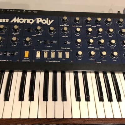Korg Mono/Poly Analog Synthesizer With Midi