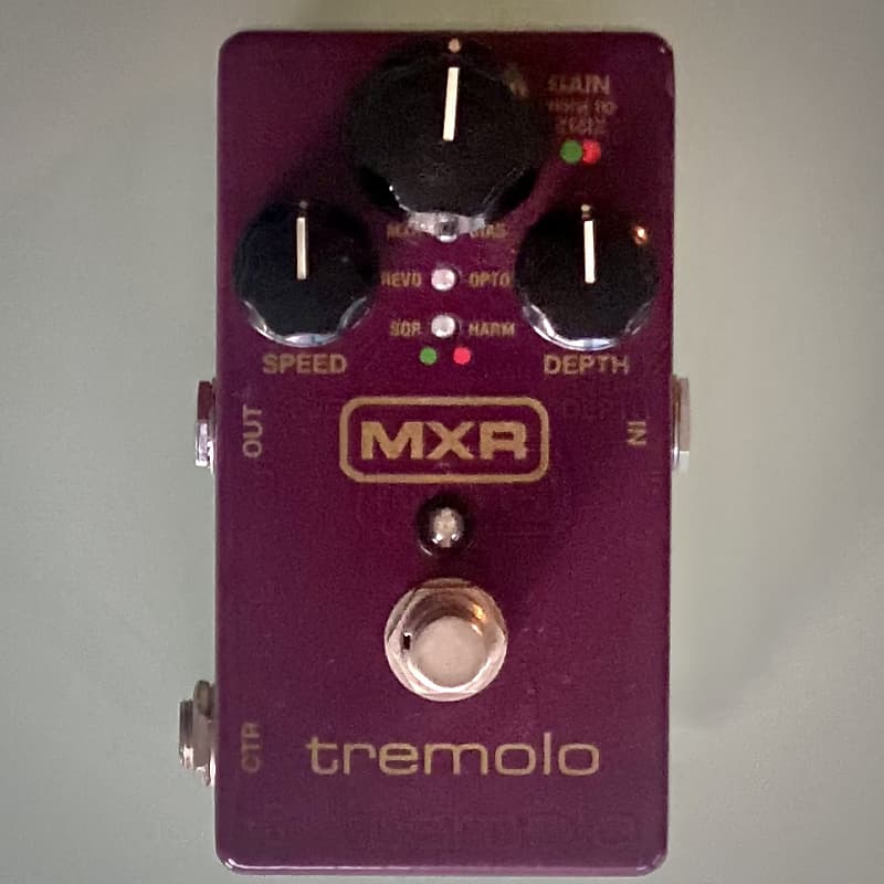 MXR M305 Tremolo