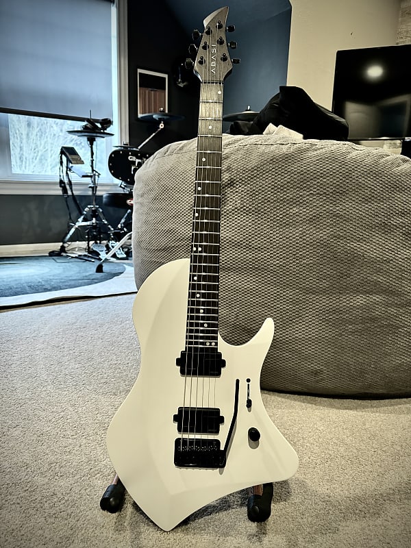 LARADA 6 // Legion // Stealth - Abasi Concepts LLC