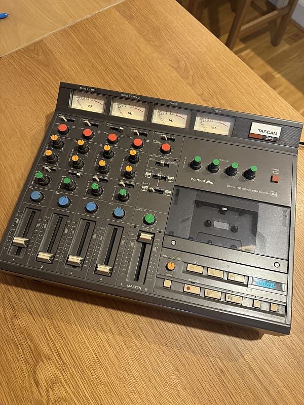 TASCAM 244 Portastudio 4-Track Cassette Recorder | Reverb Denmark