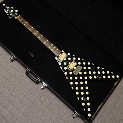 Rare!】 Fernandes FV-105RR Polka Dot Vee Style Randy Rhoads Flying