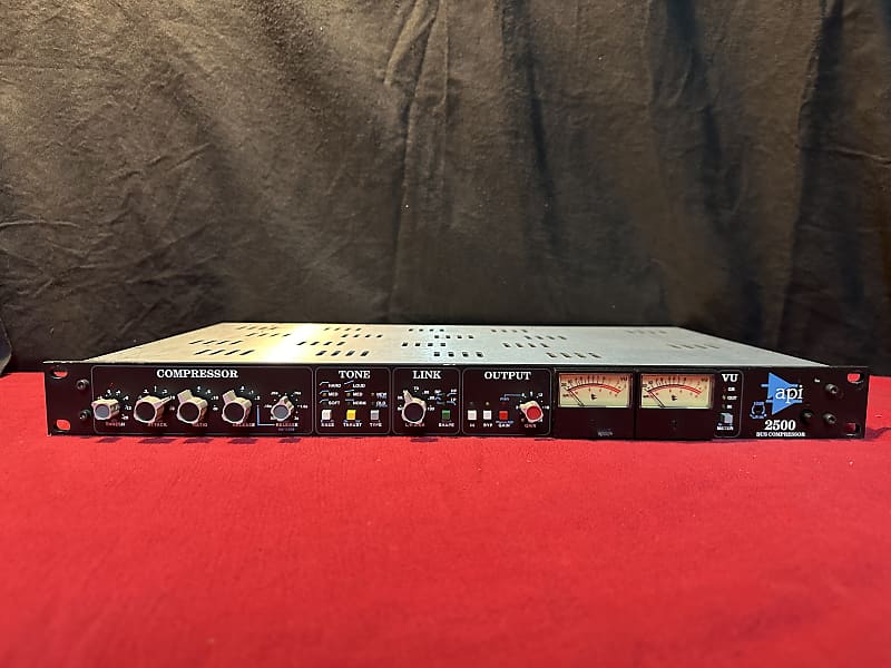 API 2500 Stereo Bus Compressor 2000 - 2019 - Black Bild 1