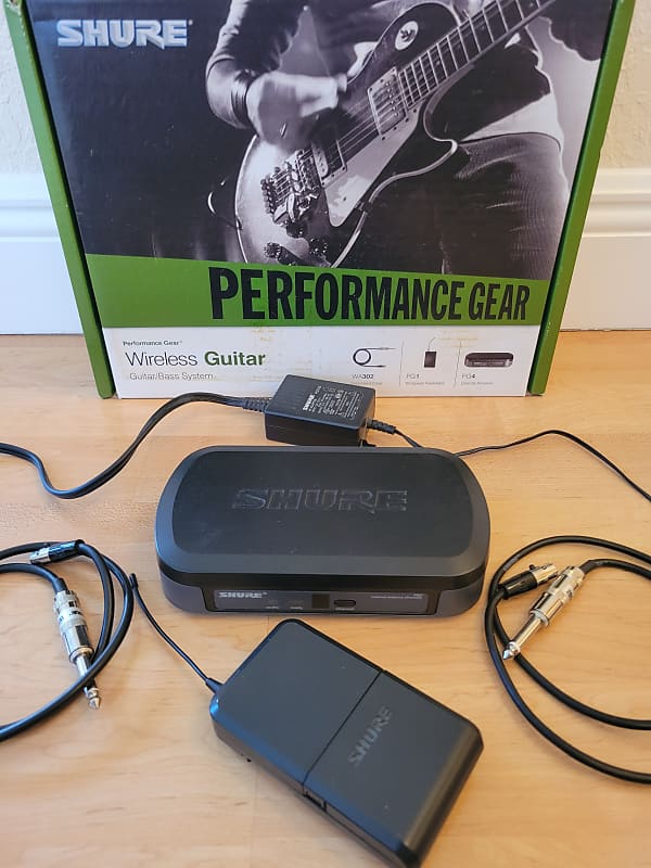 Shure PG14 Wireless Guitar/Bass System Reverb