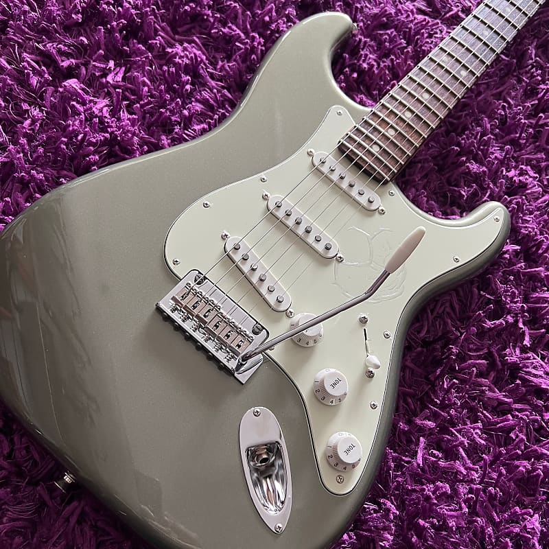 2023 Fender FSR Collection Hybrid II Stratocaster Jasper Olive Metallic w/  Matching Headstock (MIJ)