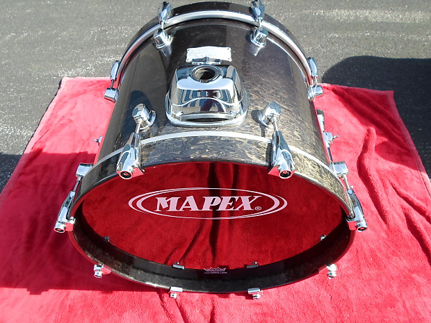 Mapex 18 store bass drum