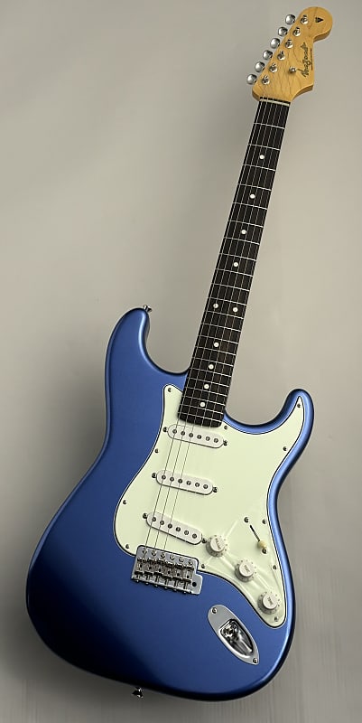 Vanzandt STV-R2 2024/ Lake Placid Blue #9863 ≒3.46kg [Made