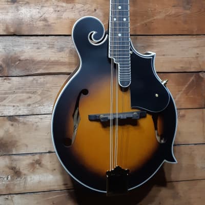 Oscar Schmidt OM-40A F-style mandolin, sunburst w/ satin finish for sale