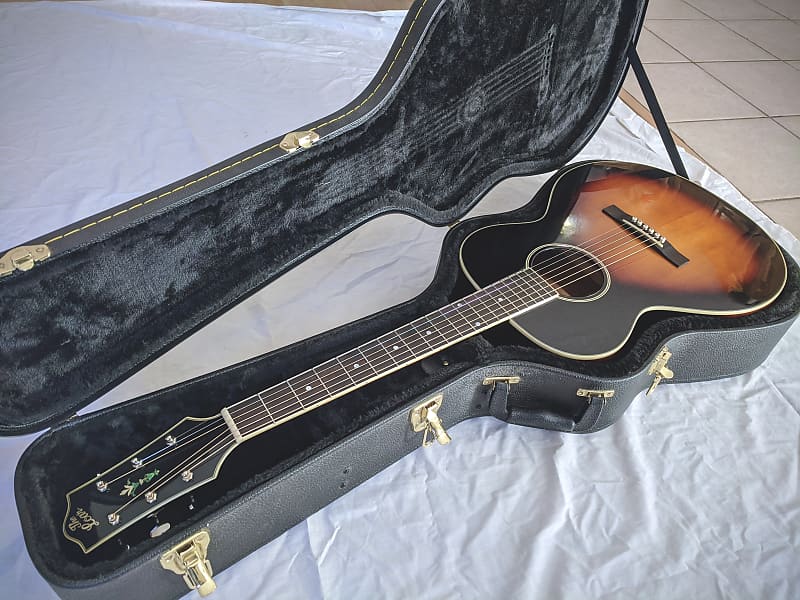 The Loar LH250SN Solid Body Acoustic Guitar, Excellent Reverb
