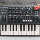 Arturia MicroBrute 25-Key Synthesizer 2014 - Present Black