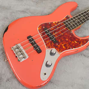 Stacked sales knobs bass
