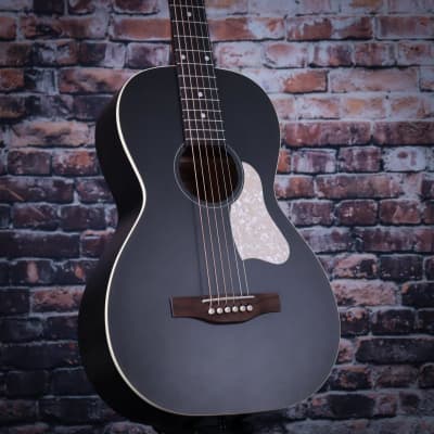 Art & Lutherie Roadhouse Parlor Acoustic Guitar | Faded Black image 2