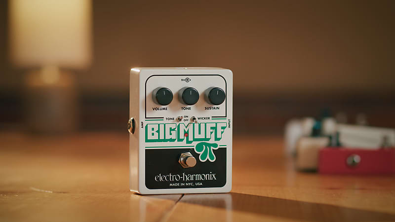 Electro-Harmonix Big Muff Pi with Tone Wicker