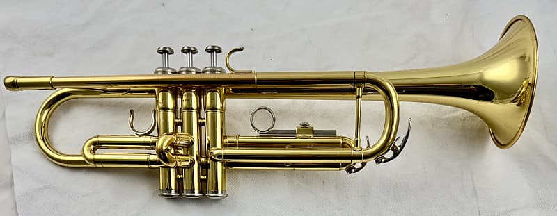 Yamaha YTR‑2335 Standard Student Bb Trumpet | Reverb