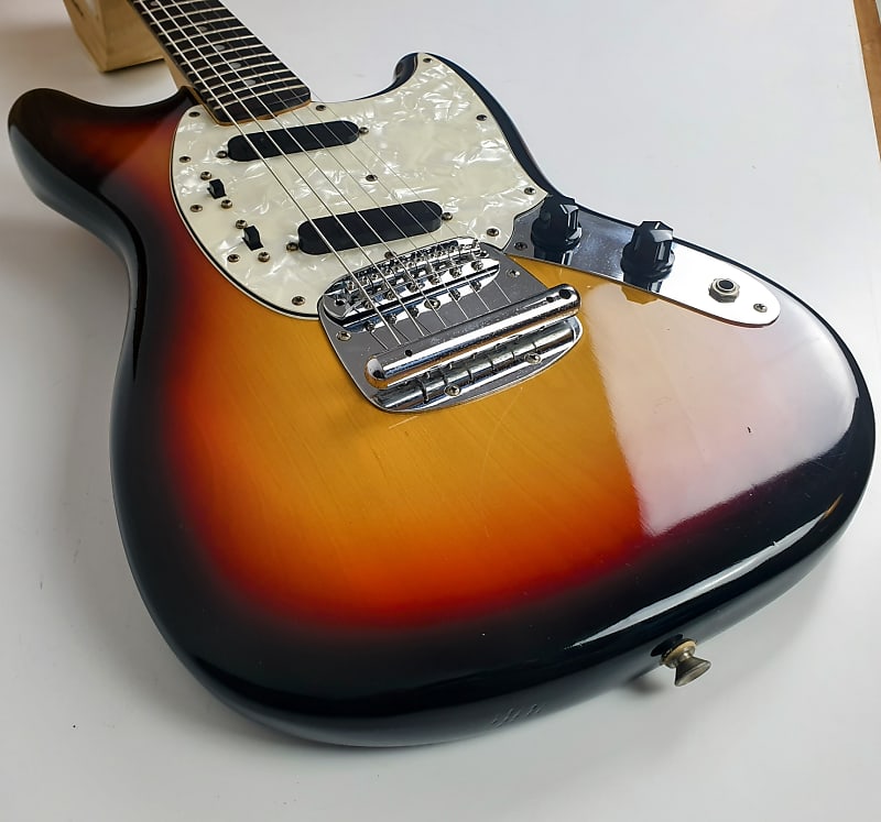 Westminster MT 400 Mustang 1978 Tobacco Sunburst (Matsumoku
