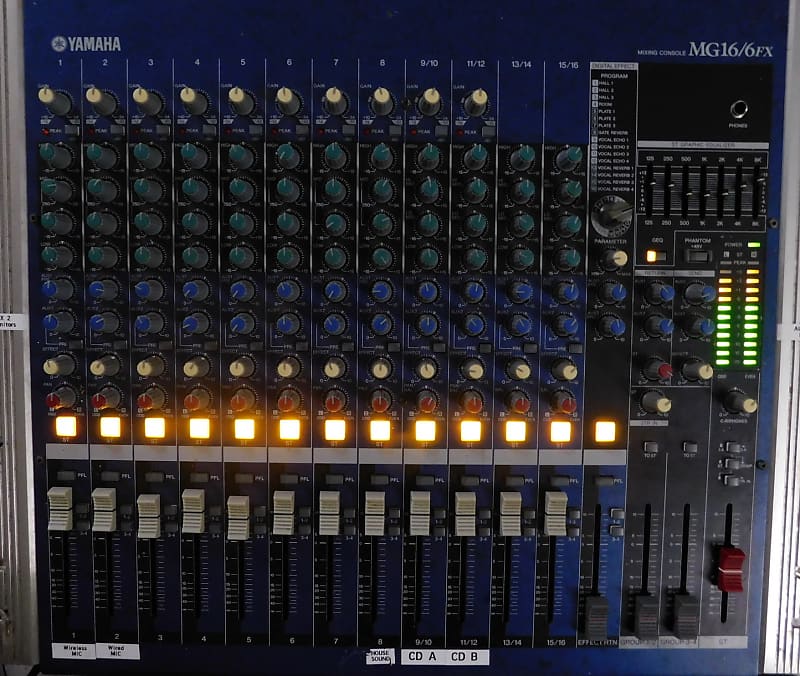 Yamaha MG16/6FX Mixer sound board Reverb
