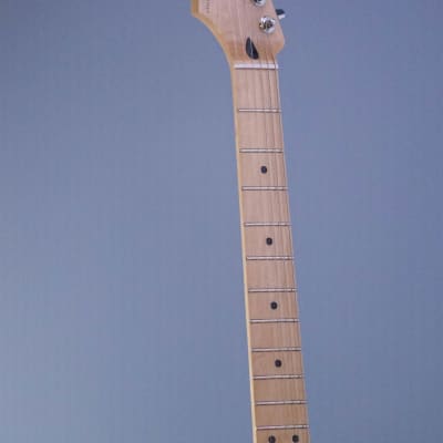 Fender Player Stratocaster Left Handed 3-Color Sunburst DEMO image 2