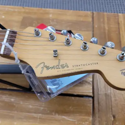 Fender Vintera Road Worn '60s Stratocaster image 9