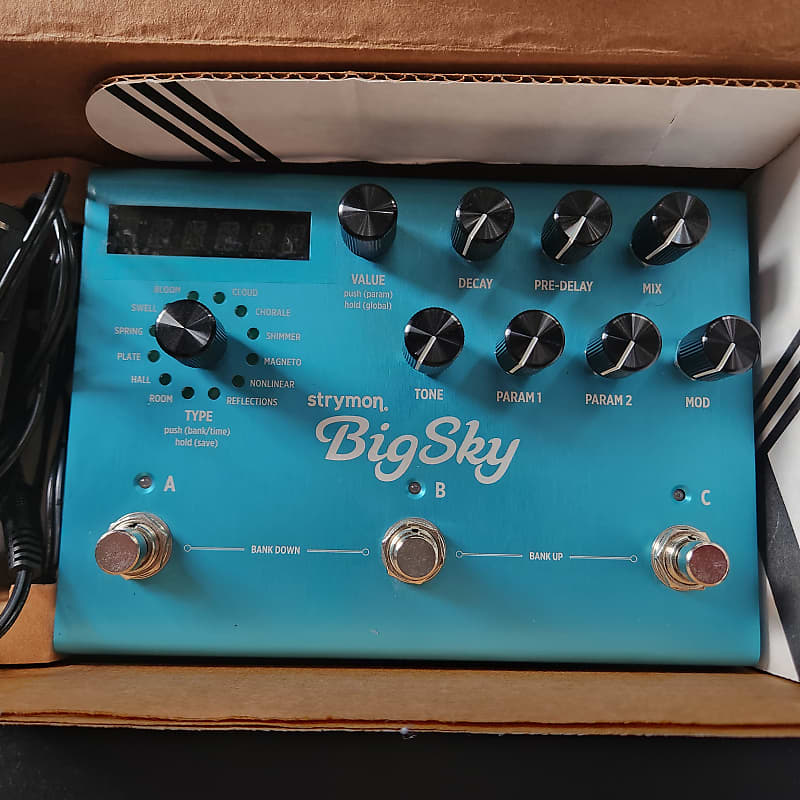 STRYMON BIG SKY REVERB MULTIDIMENTIONAL REVERBERATOR, 2014, Reverb