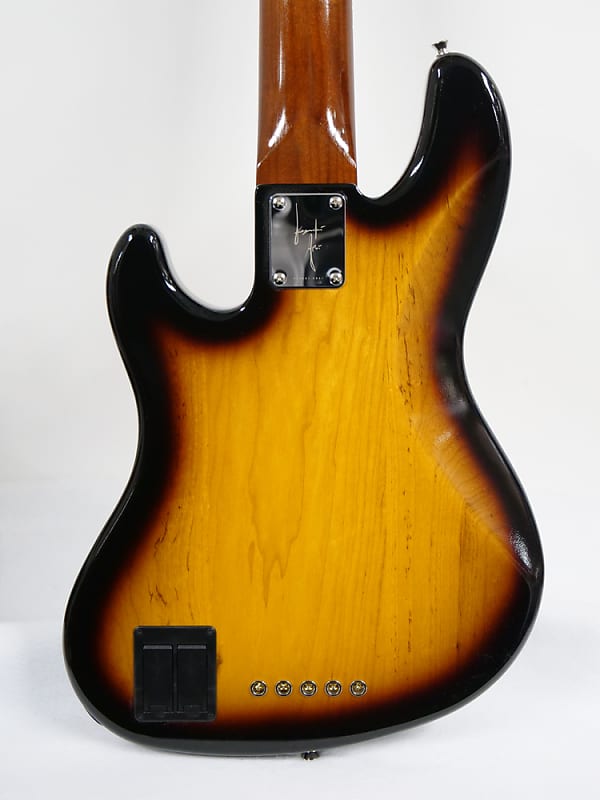 Fender Deluxe Jazz Bass V Kazuki Arai Edition 2022 SN:1860 Fender Deluxe Jazz Bass V Kazuki Arai Edition 2022 SN:1860