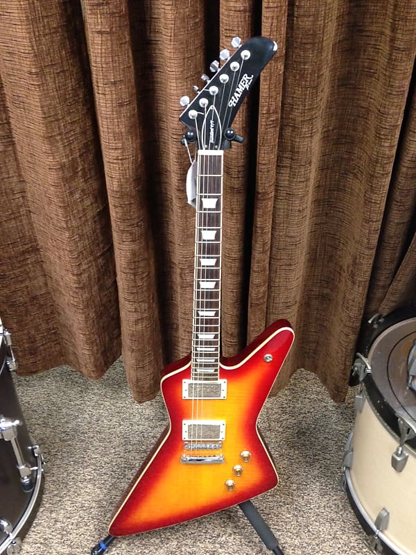 Hamer Standard F/T XT Series Flame Top Cherry Burst with Original Hardshell  Case