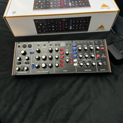 Behringer Model D Analog Synthesizer | Reverb UK