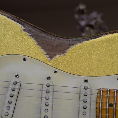 Fender Stratocaster Relic Gold Sparkle Nitro Texas Specials image 5