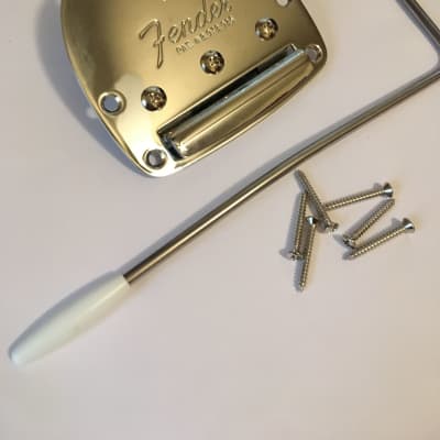 Fender 005-4466 American Vintage Jaguar / Jazzmaster Tremolo
