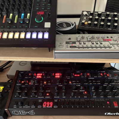Sequential OB-6 Desktop 6-Voice Polyphonic Synthesizer 2018 - Present - Black with Wood Sides