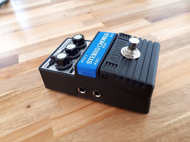Vertex Landau stereo chorus with box & manual | Reverb
