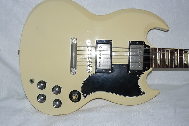 フェルナンデス　Burny SG Luper grade model ホワイト