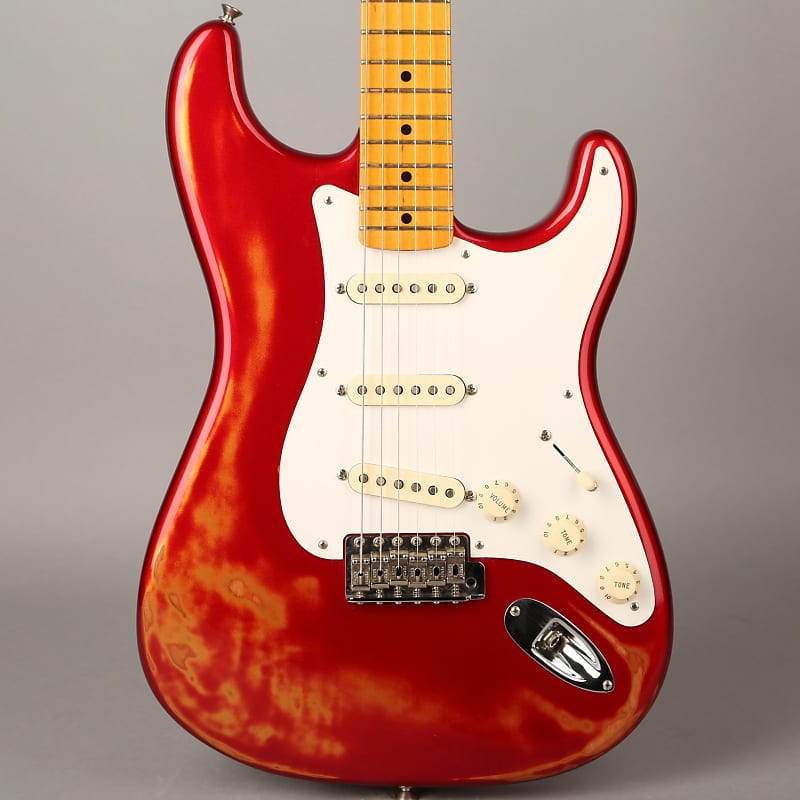 Fender American Vintage Thin Skin '57 Stratocaster - Limited Edition -  Candy Apple Red