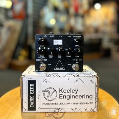 Keeley Dark Side Workstation Pedal | Reverb UK