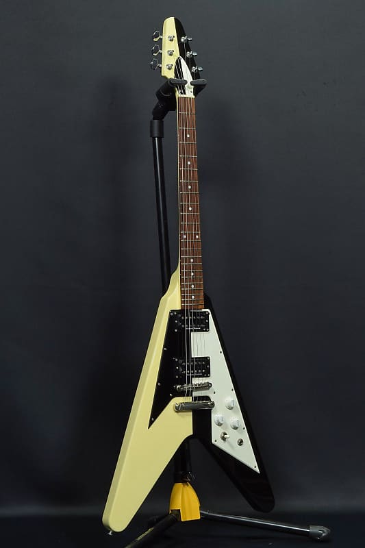 半額ストア E Edwards Fv Reverb | [01/31] (S/N:Ed1507551) Dot Bw 125 ギター